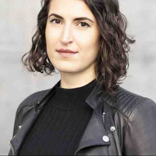 Erika Mayer