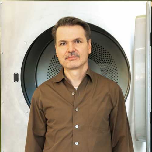 copyright:  JorghiPoll