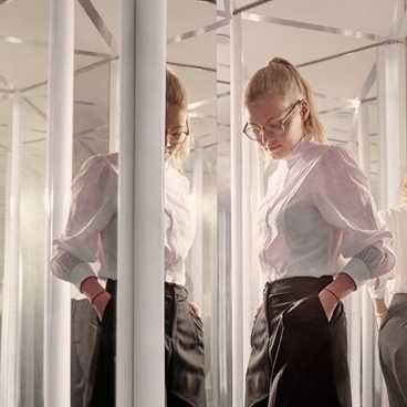 copyright: Gregor Hohenberg