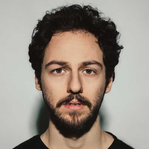 copyright: Ramiro Simone